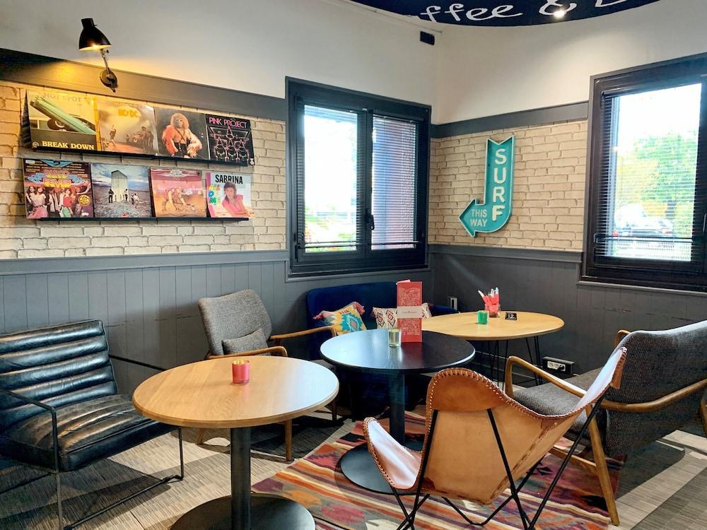 B&B Hotel Bordeaux Merignac Cadera Aeroport Buitenkant foto