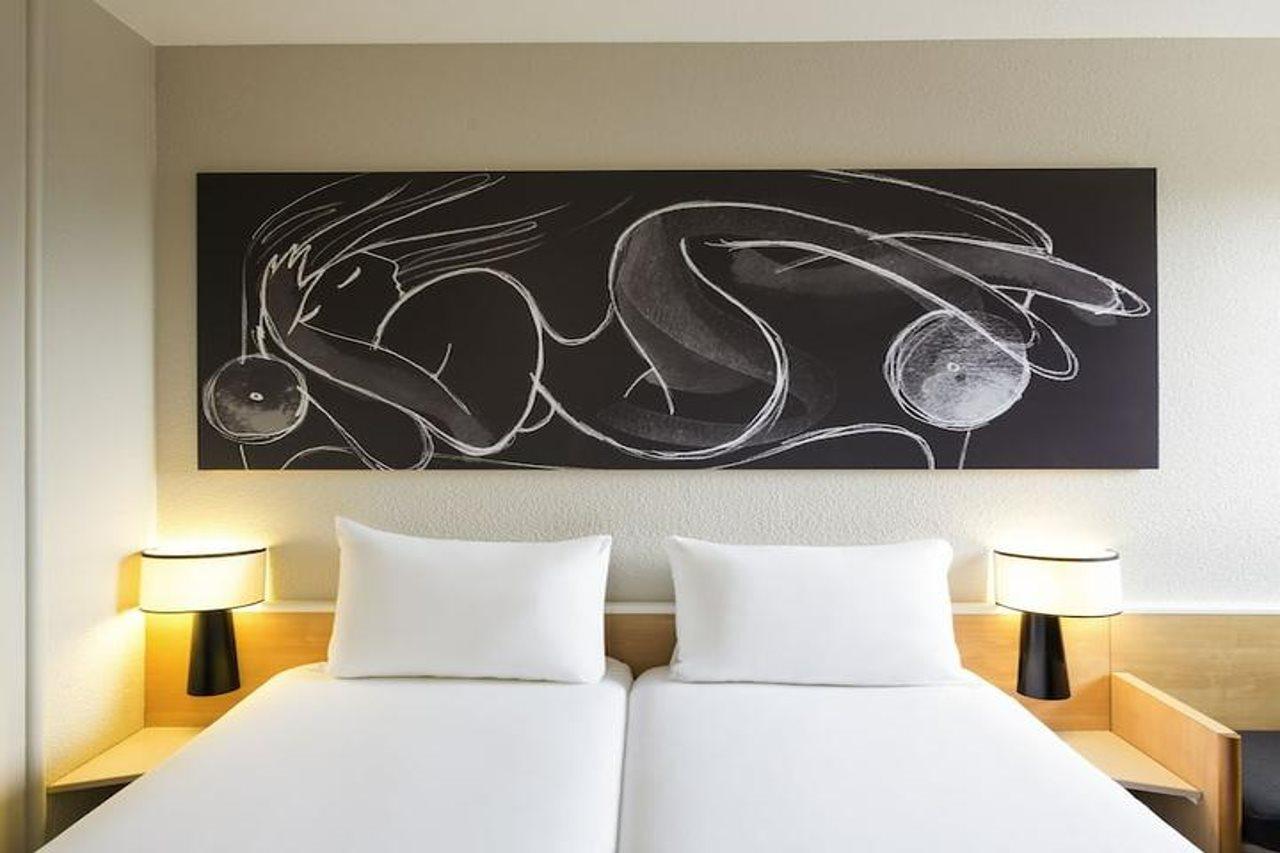 B&B Hotel Bordeaux Merignac Cadera Aeroport Buitenkant foto
