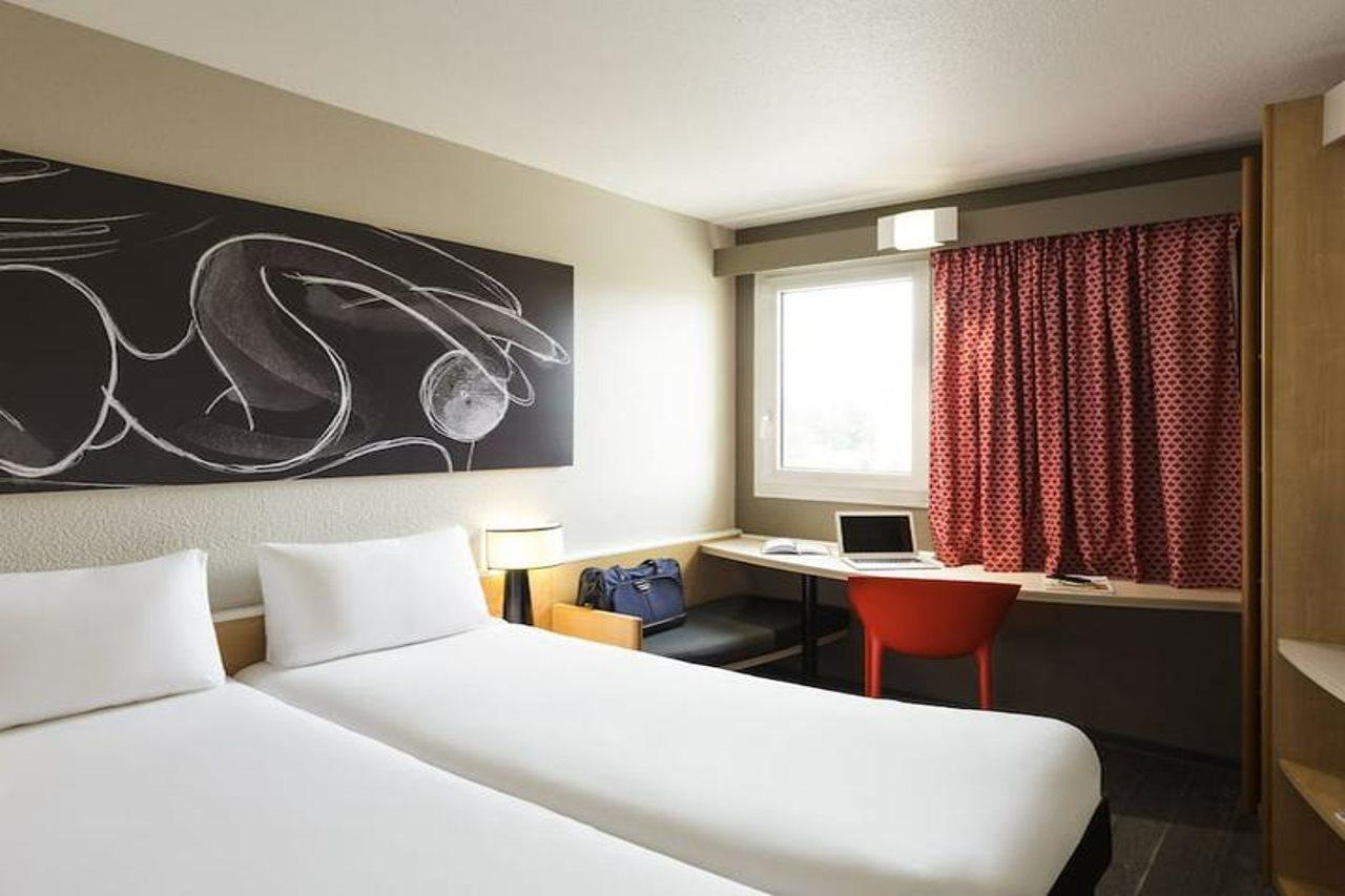 B&B Hotel Bordeaux Merignac Cadera Aeroport Buitenkant foto