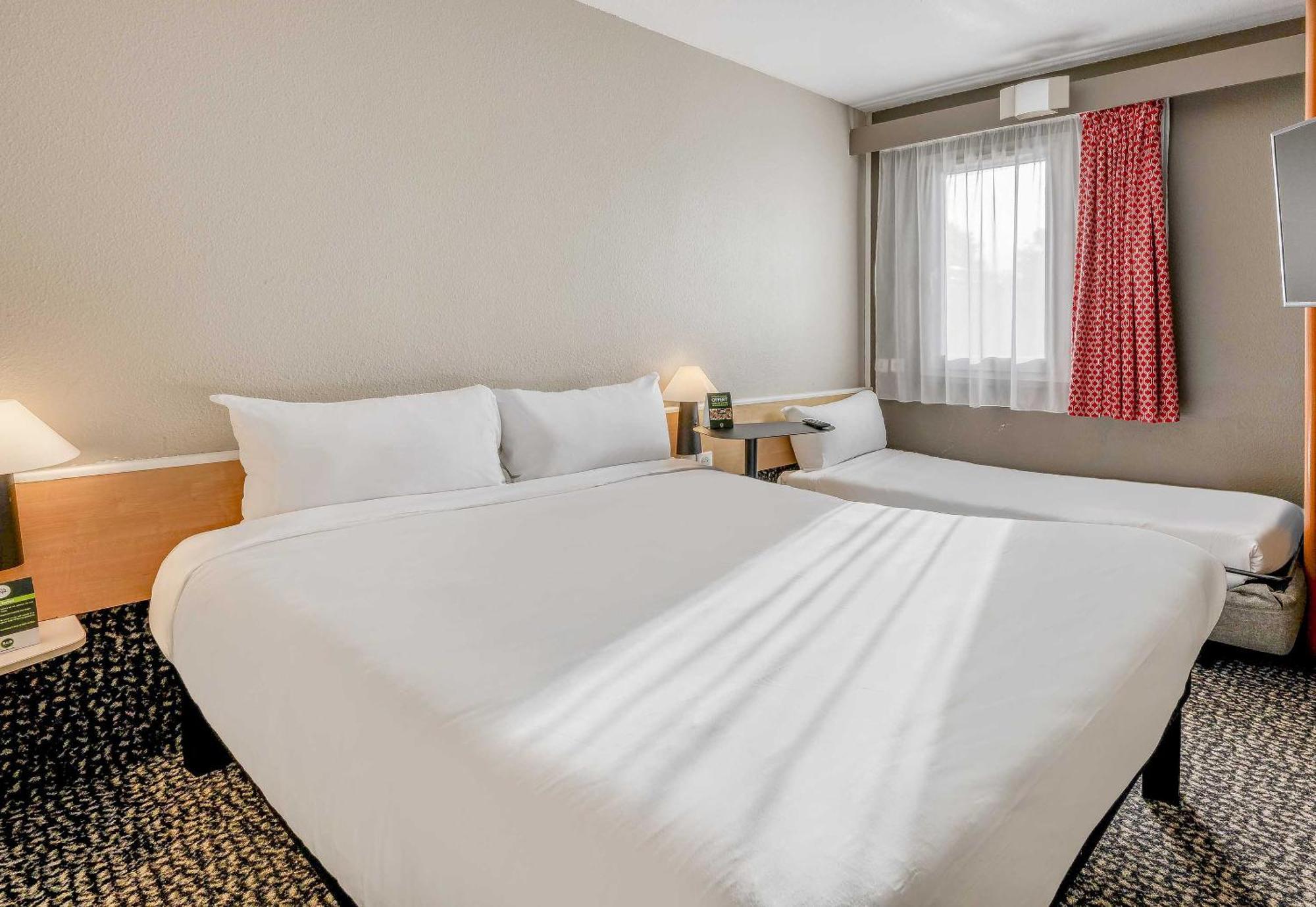 B&B Hotel Bordeaux Merignac Cadera Aeroport Buitenkant foto
