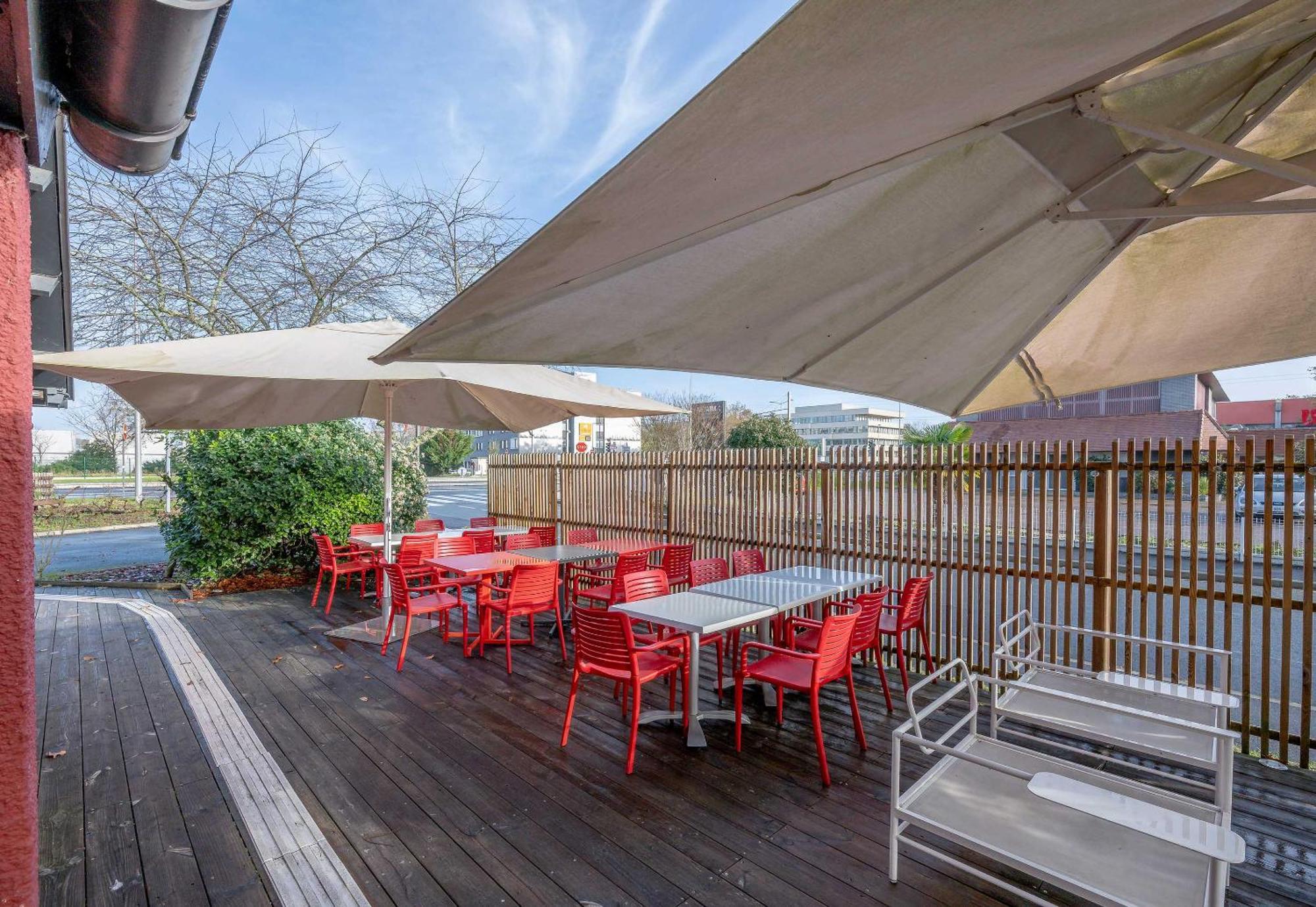 B&B Hotel Bordeaux Merignac Cadera Aeroport Buitenkant foto
